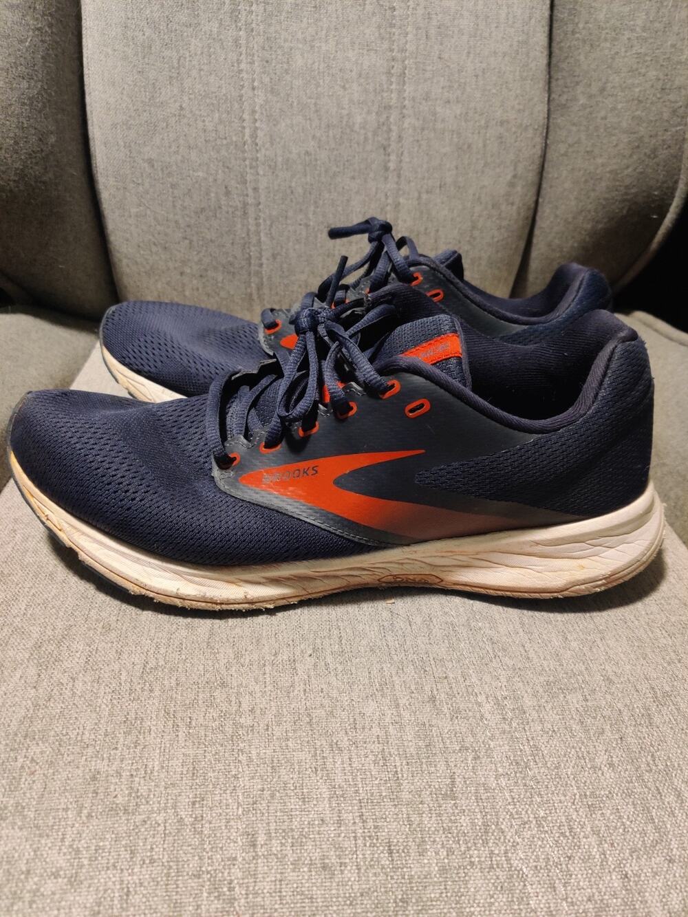 Brooks Range Men's Running Blue/Red Shoes Size 12
